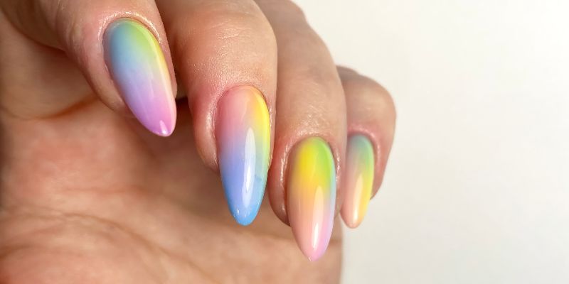 rainbow-nail-art