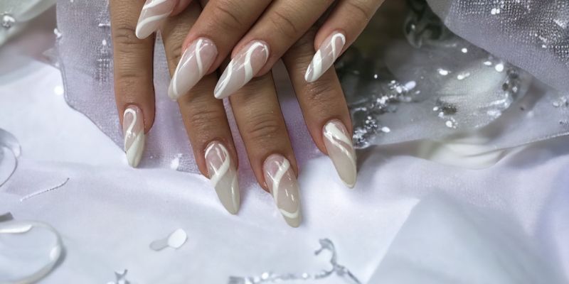 white-swirls-nail-art